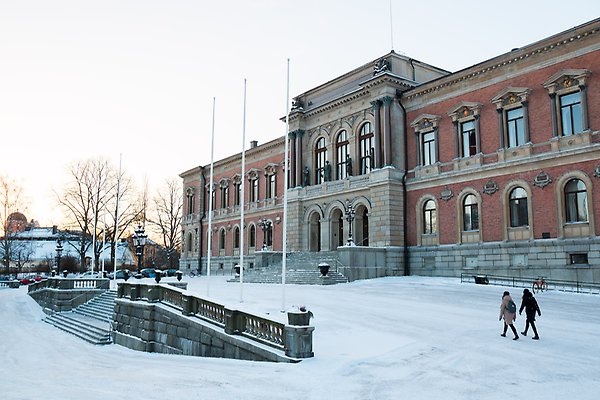 Universitetshuset 3 2